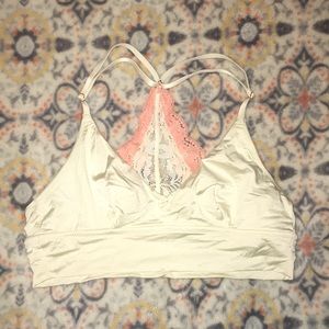 😻BRAND NEW Aerie Bralette